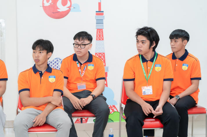 Ban cán sự khóa 2026 VJIT sẵn sàng kết nối và đồng hành cùng tập thể 86