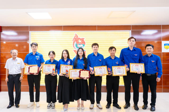 Hội nghị kiện toàn Ban Chấp hành Đoàn HUTECH: Vững bước phát triển công tác Đoàn và phong trào sinh viên 51