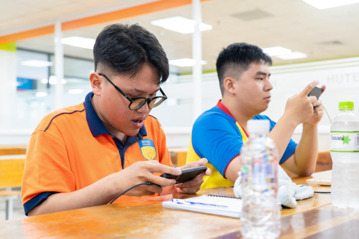 Sinh viên Khoa Tiếng Anh nhiệt huyết nhập cuộc Hội thao truyền thống lần thứ XIV 31