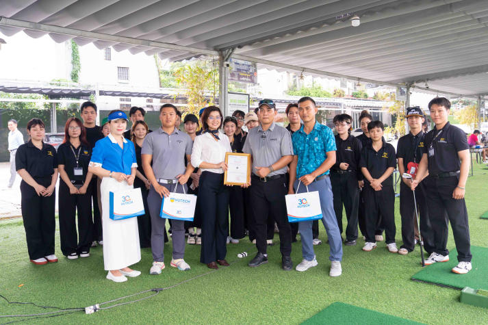 [Video] Bước vào thế giới Golf: Trải nghiệm thực tế đắt giá của sinh viên Quản trị sự kiện 12