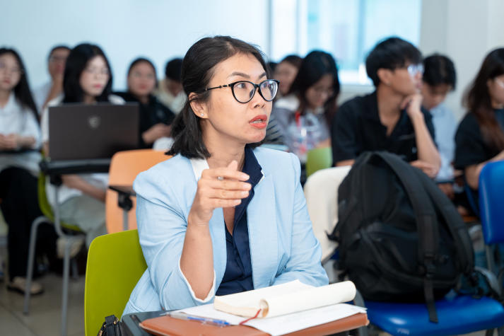 Pitching trước doanh nghiệp, sinh viên Quan hệ công chúng thử sức với bài toán truyền thông thực tế 69