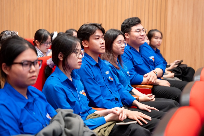 HUTECH tập huấn cán bộ Đoàn - Hội chủ chốt năm học 2025-2026, hun đúc bản lĩnh cho sinh viên 52