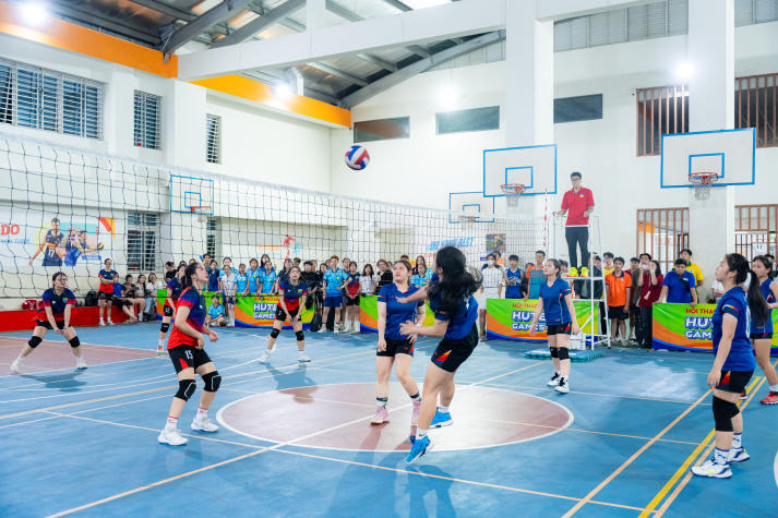 Chung kết Bóng chuyền nữ HUTECH GAMES 2026: Ngôi vương gọi tên Khoa Marketing - Kinh doanh quốc tế 60