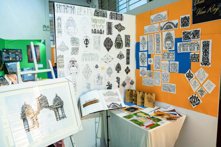 Mãn nhãn với loạt thiết kế ấn tượng trong triển lãm đồ họa vốn cổ và đồ họa bao bì của sinh viên Thiết kế đồ họa HUTECH 156