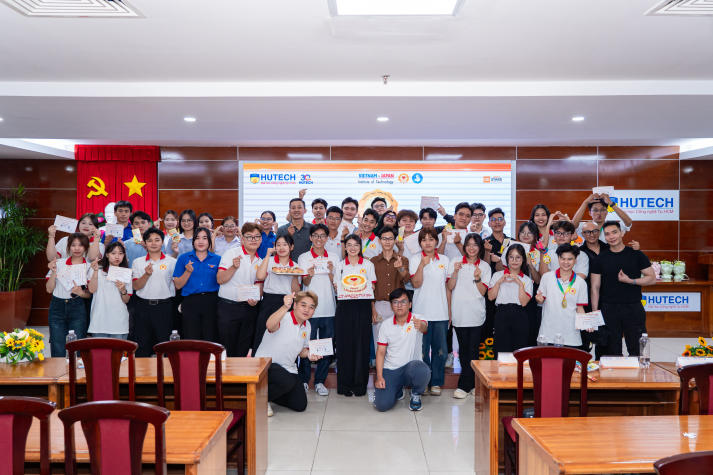 Kỷ niệm 5 năm thành lập CLB Tình nguyện AKIKO: Tri ân những cống hiến 83