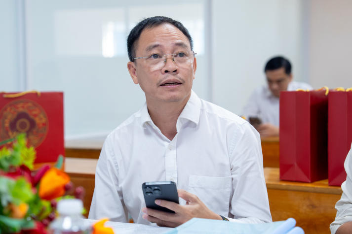 Hội đồng đánh giá cao các công nghệ mới tại buổi bảo vệ luận văn/đề án tốt nghiệp Thạc sĩ ngành Kỹ thuật cơ điện tử 50