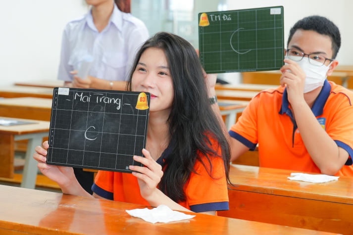 Sinh viên Khoa Dược HUTECH tranh tài kiến thức y tế tại cuộc thi “Rung chuông vàng” 44