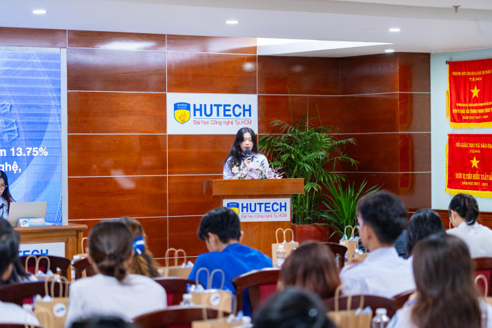 Bước chuyển mình mạnh mẽ của phong trào sinh viên Khoa Marketing - Kinh doanh quốc tế nhiệm kỳ 2025 - 2028 40