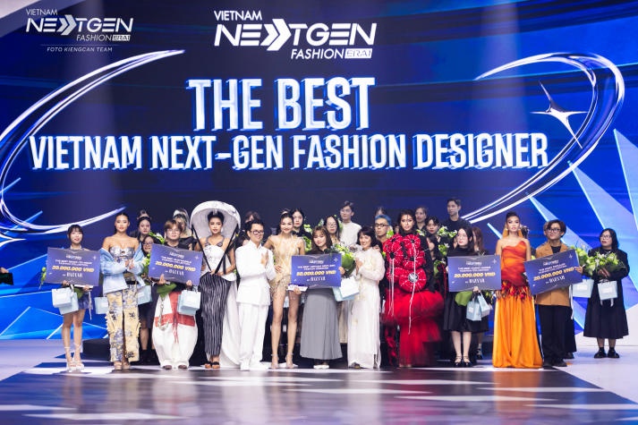 Sáng tạo vượt trội của sinh viên Thiết kế thời trang đạt giải tại Vietnam Next-Gen Fashion Era 1 5