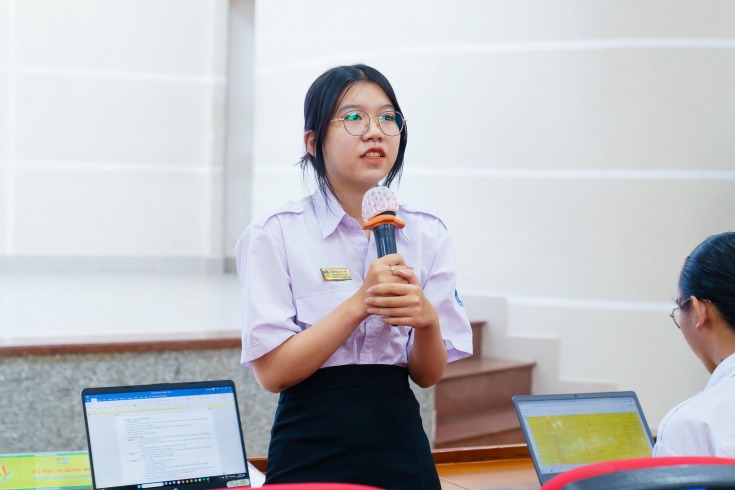 [Mùa hè xanh HUTECH 2023] Chiến sĩ mùa hè xanh tham gia tập huấn chiến sĩ trước thềm ra quân 85