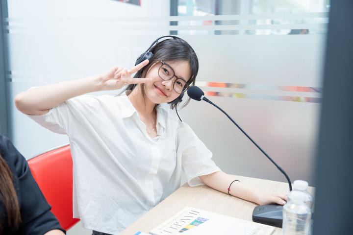 Sinh viên Khoa Hàn Quốc học thích thú “Đối mặt với AI - Tương lai của nghề biên phiên dịch” 108