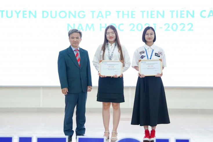 Khoa Công nghệ thông tin tổ chức cuộc thi “Ươm mầm tài năng IT”, Hội nghị tổng kết và phát động phong trào sinh viên năm học 2022-2023 241