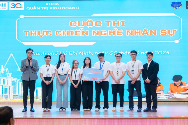 Chung kết “Thực chiến nghề nhân sự” 2025: Sân chơi thực học - thực làm cho sinh viên HUTECH 280