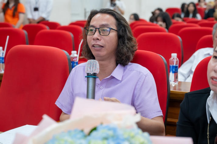 Sinh viên Tâm lý học HUTECH tổ chức talkshow tâm lý và báo cáo dự án chăm sóc sức khoẻ tinh thần “Sóng ấm lan toả” 107