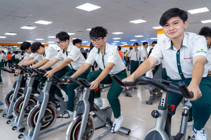 Sẵn sàng vượt vũ môn: 4 bước “vàng” giúp sĩ tử 2k7 giữ vững sức khỏe, tự tin thi tốt 64