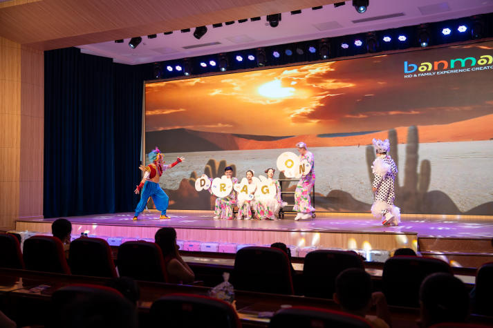 [Video] Ngày hội tuổi thơ HUTECH: Hành trình sắc màu cho những thiên thần nhỏ 104