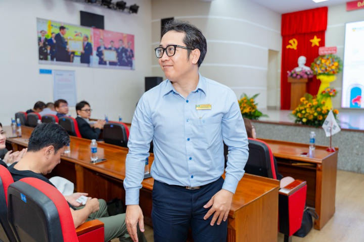 [Video] Viện Công nghệ Việt - Hàn HUTECH tổ chức lễ khai giảng, chính thức khởi động năm học mới 78