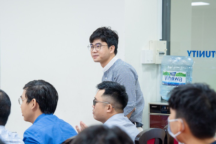 Sinh viên Viện Kỹ thuật HUTECH cập nhật các giải pháp điều khiển nhiệt độ trên nền tảng của Hanyoung Nux 25