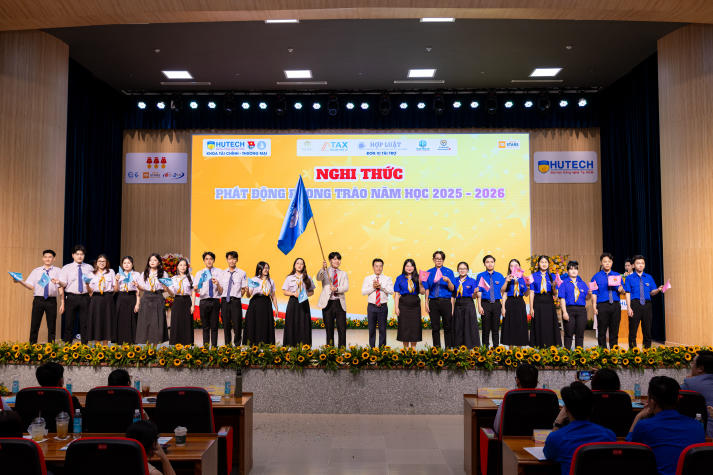 Tổng kết năm học 2024-2025 của Khoa Tài chính - Thương mại với nhiều dấu ấn nổi bật 48