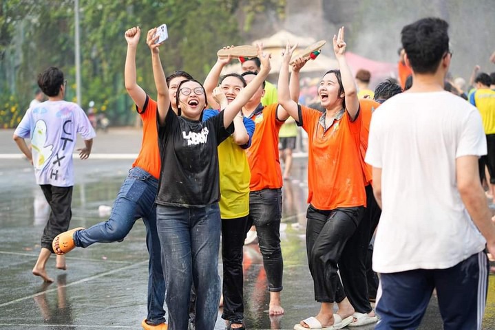 Sinh viên HUTECH “xoã” hết mình với loạt hoạt động chiều ấn tượng tại Hội trại Amazing HUTECH 2023 76