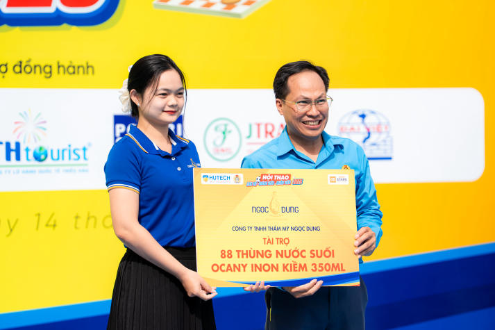 [Video] Sôi động, gắn kết và bùng nổ tại Hội thao Cán bộ - Giảng viên - Nhân viên HUTECH 2025 97