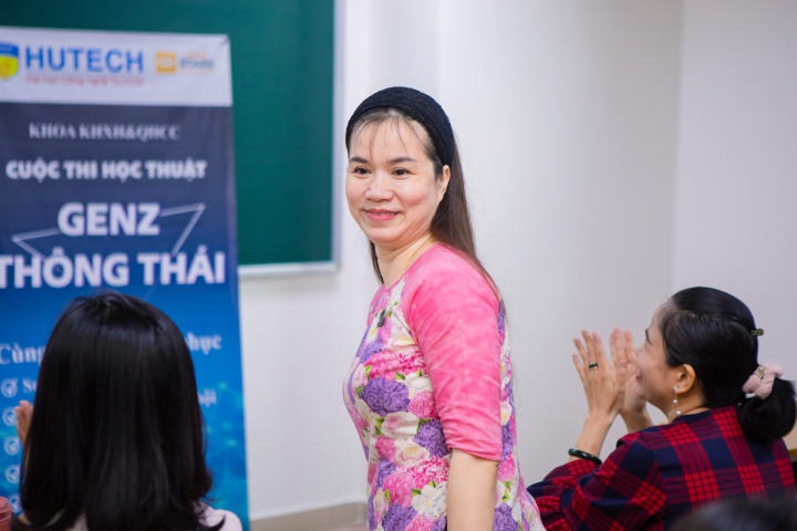 Sinh viên Khoa Khoa học Xã hội và Quan hệ Công chúng thể hiện tài năng qua cuộc thi học thuật “GenZ thông thái” 26