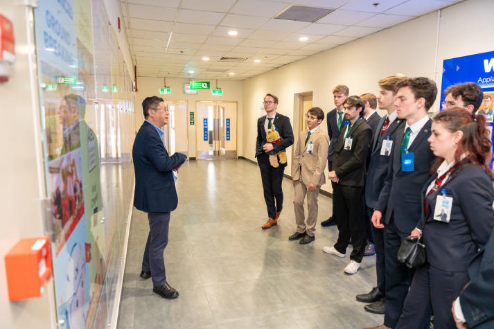 HUTECH welcomes students from University of Groningen for international academic exchange 133