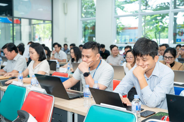 Giảng viên HUTECH tiếp cận phương pháp giảng dạy, đánh giá người học thời AI 170