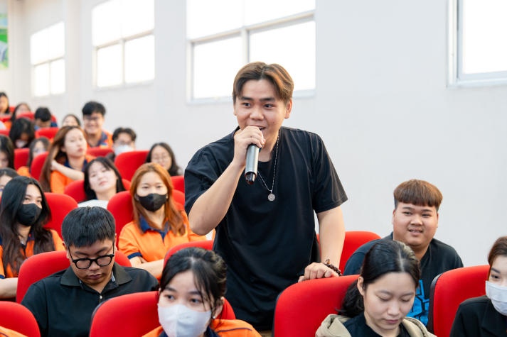 Sinh viên HUTECH trang bị kỹ năng, sẵn sàng “săn việc” tại ngày hội tuyển dụng HUTECH Career Day 2024 148