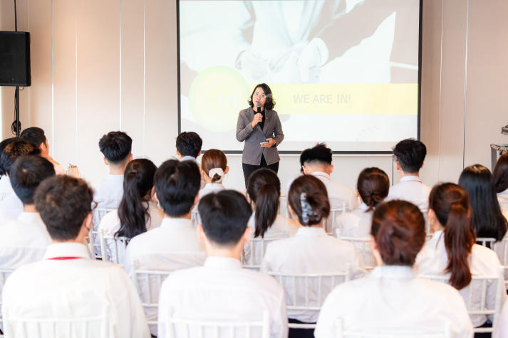 [Video] Mở rộng định hướng nghề nghiệp qua chuyến tham quan White Palace Phạm Văn Đồng của sinh viên Quản trị nhà hàng 23