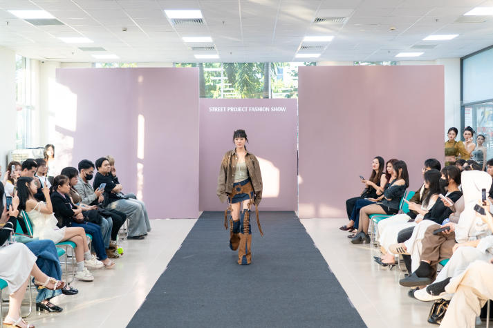 Sinh viên Thiết kế thời trang “lên sàn” với đồ án thực tế, từng bước định hình tư duy làm nghề 23