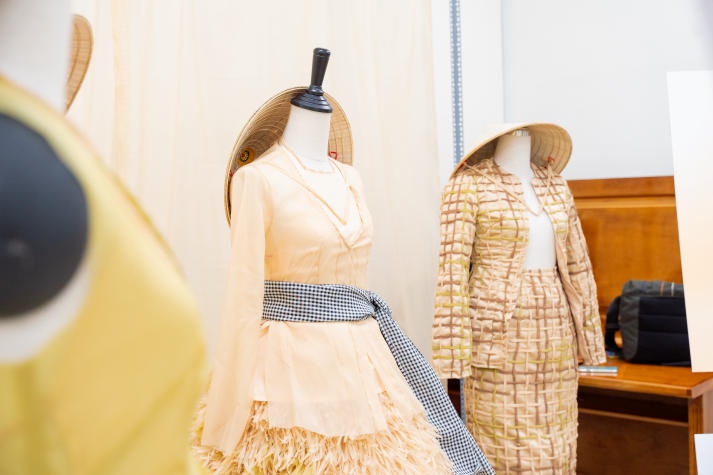 [Video] Sinh viên Thiết kế thời trang HUTECH “trình làng” loạt đồ án tốt nghiệp với nhiều ý tưởng độc đáo 118