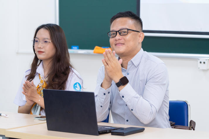 ​Ra mắt những “thủ lĩnh mới” tại Đại hội Liên Chi hội Khoa Quản trị Du lịch - Nhà hàng - Khách sạn nhiệm kỳ 2025 - 2028 93
