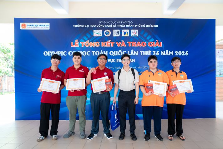 Sinh viên HUTECH ghi dấu với 09 giải thưởng tại Olympic Cơ học toàn quốc 2026 52
