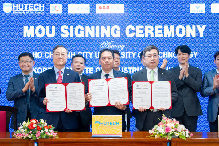 HUTECH ký kết MOU cùng Viện Công nghệ Công nghiệp Hàn Quốc (KITECH) và Đại học Khoa học Công nghệ Hàn Quốc (UST) 43