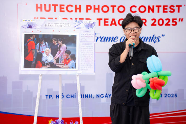 Sinh viên Khoa Quản trị kinh doanh giành giải Quán quân HUTECH Photo Contest “Beloved Teacher 2025” 114