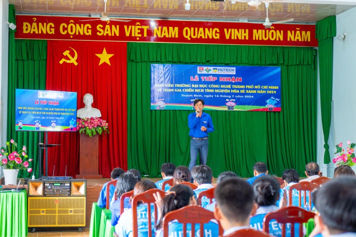 [Video] Trang trọng lễ đón quân và khởi công công trình Mùa hè xanh HUTECH 2024 tại tỉnh Đồng Tháp và Bến Tre 46