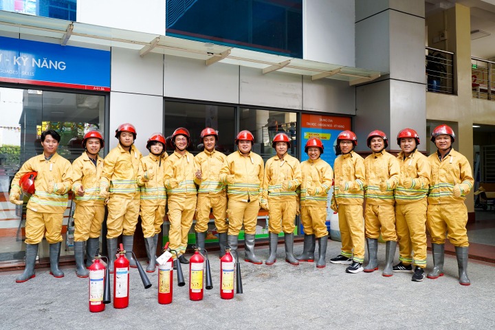HUTECH tổ chức thành công diễn tập Phòng cháy chữa cháy và Cứu hộ cứu nạn 37