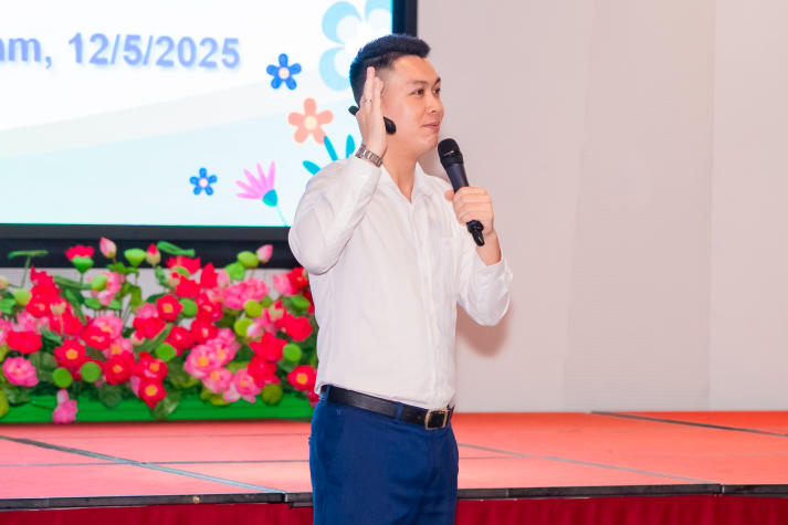 [Ảnh] Kiến tập tại C.P. Việt Nam: Cơ hội cọ xát thực tiễn cho sinh viên ngành Kinh tế quốc tế 50