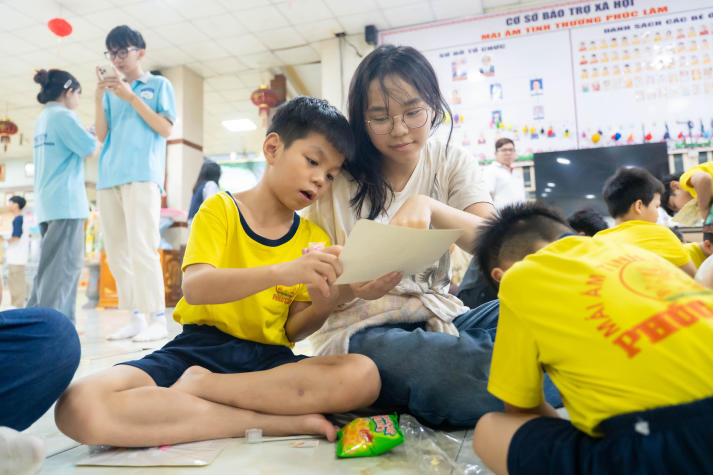 Cựu sinh viên và doanh nhân HUTECH viết tiếp hành trình nhân ái tại Mái ấm tình thương Phúc Lâm 75