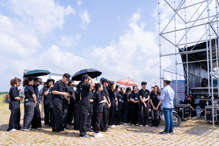 Visiting “The Next Concert” Production Process: Event Management Students Gain Valuable Real-World Insights 28