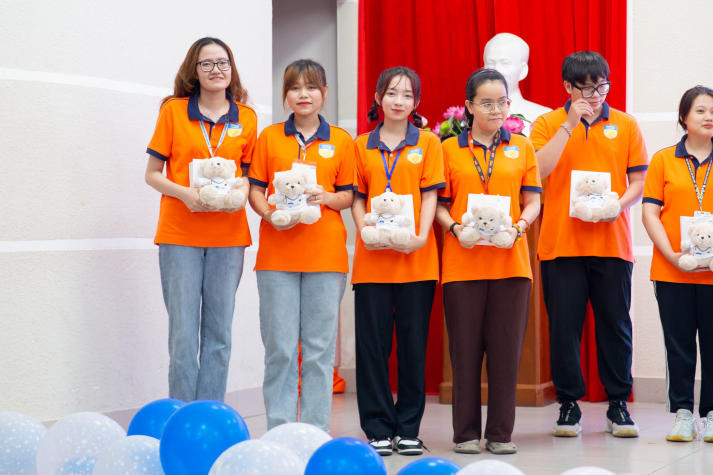 HUTECH-ers chung tay lan tỏa mô hình đại học xanh với Cuộc thi “Lối sống và sức khỏe xanh” 144