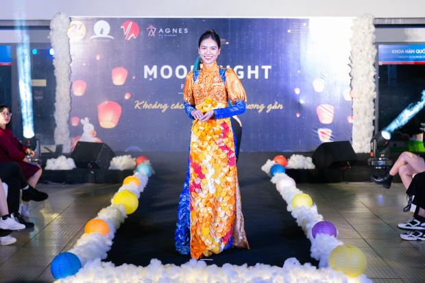 Sinh viên Du lịch - Nhà hàng - Khách sạn kết thúc học phần Tổ chức sự kiện với đêm hội “Moon Night Festival” 49