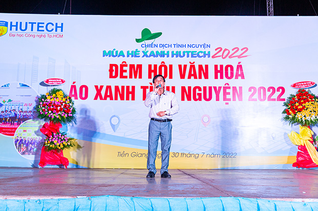 Mùa hè xanh HUTECH 2022: Tưng bừng Đêm hội văn hoá chiến sĩ tại Tiền Giang 55