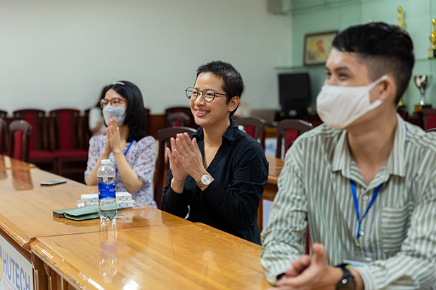 Sinh viên Khoa Tiếng Anh sôi nổi giao lưu văn hóa cùng bạn bè Hàn Quốc 30