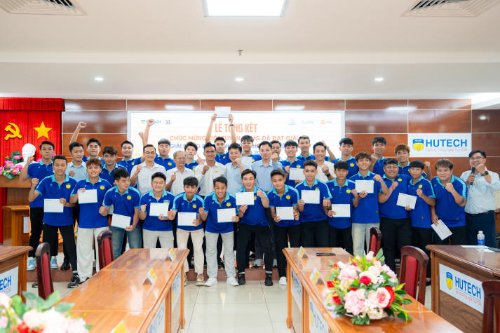 Đội bóng sinh viên HUTECH giành hạng Ba toàn quốc Giải Bóng đá Thanh niên sinh viên Việt Nam lần IV 77