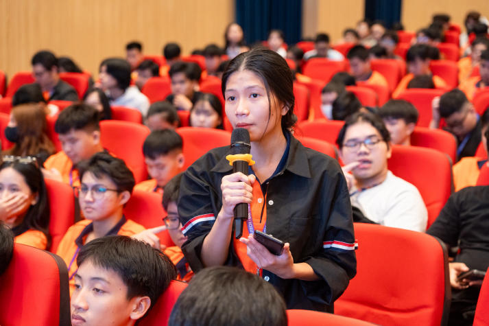 [Video] Khơi nguồn cảm hứng từ công nghệ, tân binh IT-ers HUTECH tự tin bắt đầu hành trình mới 94