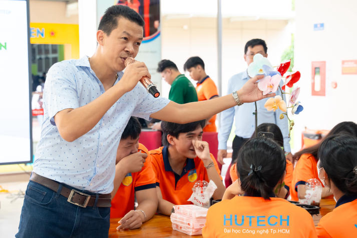 “Khoác áo mới” cho hoa lan: Hành trình sáng tạo của sinh viên Công nghệ sinh học 86