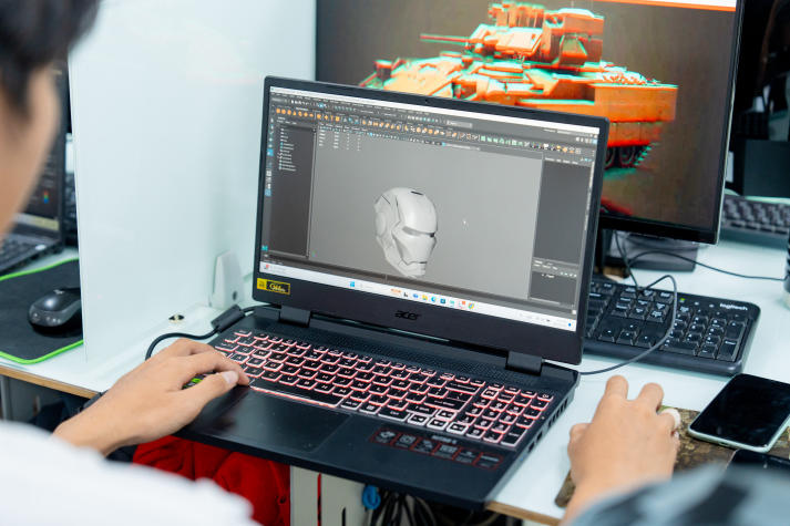 [Hướng nghiệp 2026] Nghệ thuật số - Khi công nghệ trở thành cây cọ sáng tạo của thế hệ trẻ 9