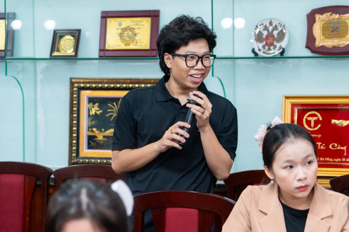 [Video] Khi ống kính biết nói: Sinh viên HUTECH học hỏi “bí kíp” lan tỏa cảm xúc và câu chuyện qua từng khung hình 115